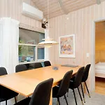 8 Person In Feriehus