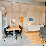 Feriehus 8 Person In