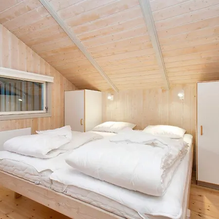 8 Person In Holiday home *