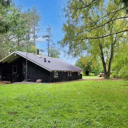 Holiday home 8 Person In *