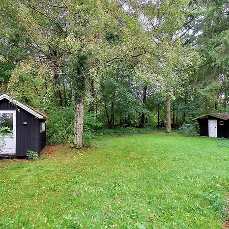 Holiday home 8 Person In Melby
