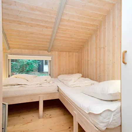 Semesterbostad 8 Person In *